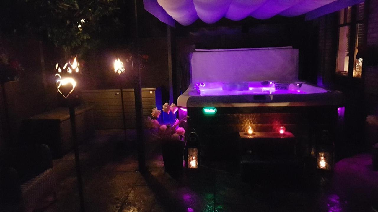 Whirlpool Suite Marrakesch-Lounge Stelle Ngoại thất bức ảnh